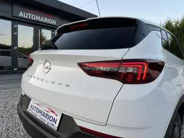 OPEL GRANDLAND AUTOMAT 2022