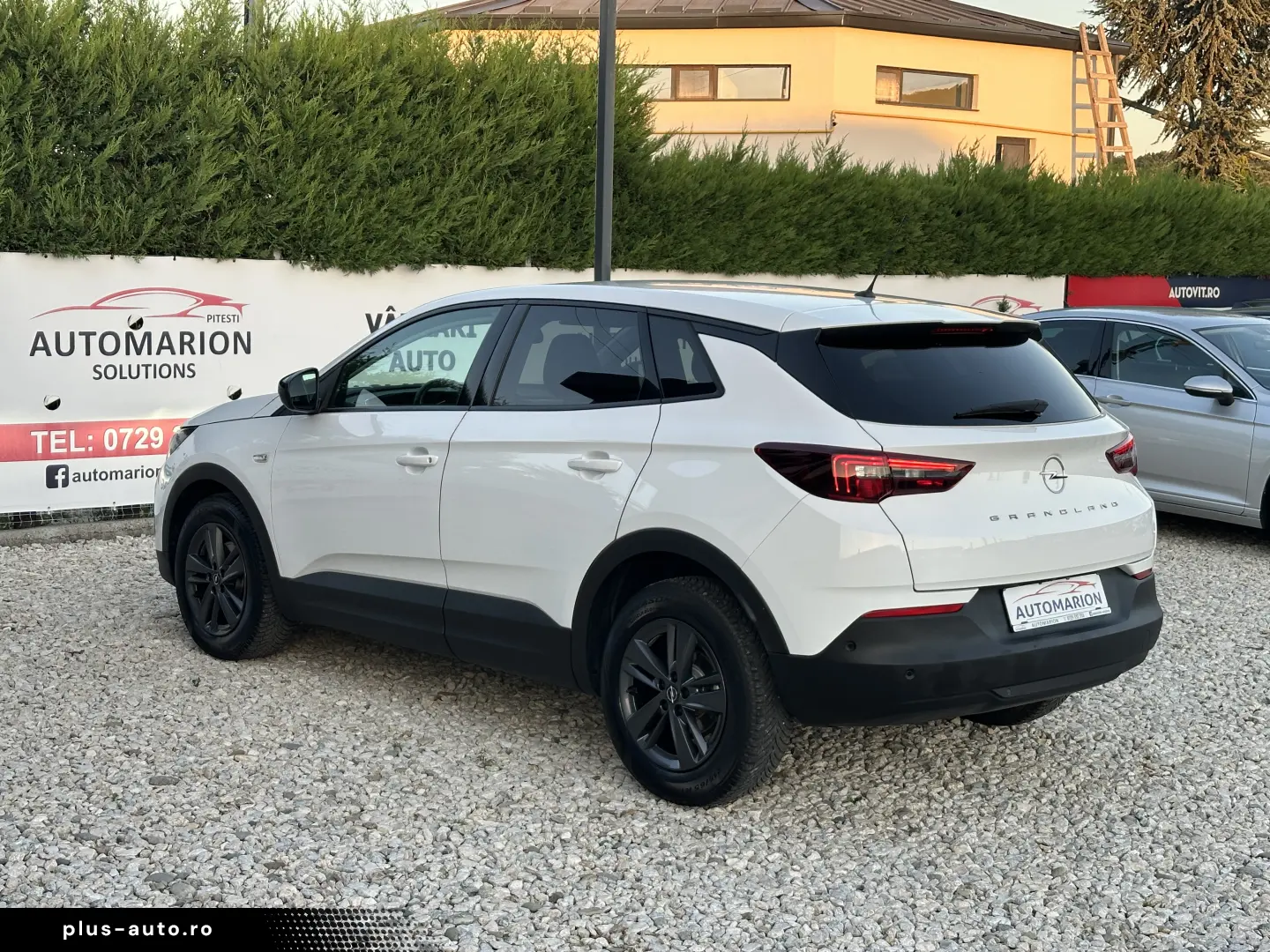 OPEL GRANDLAND AUTOMAT 2022