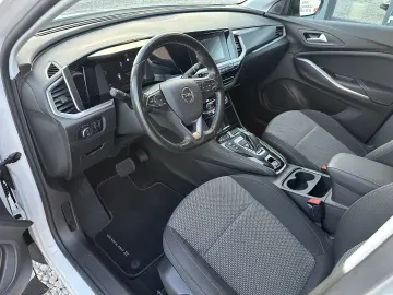 OPEL GRANDLAND AUTOMAT 2022