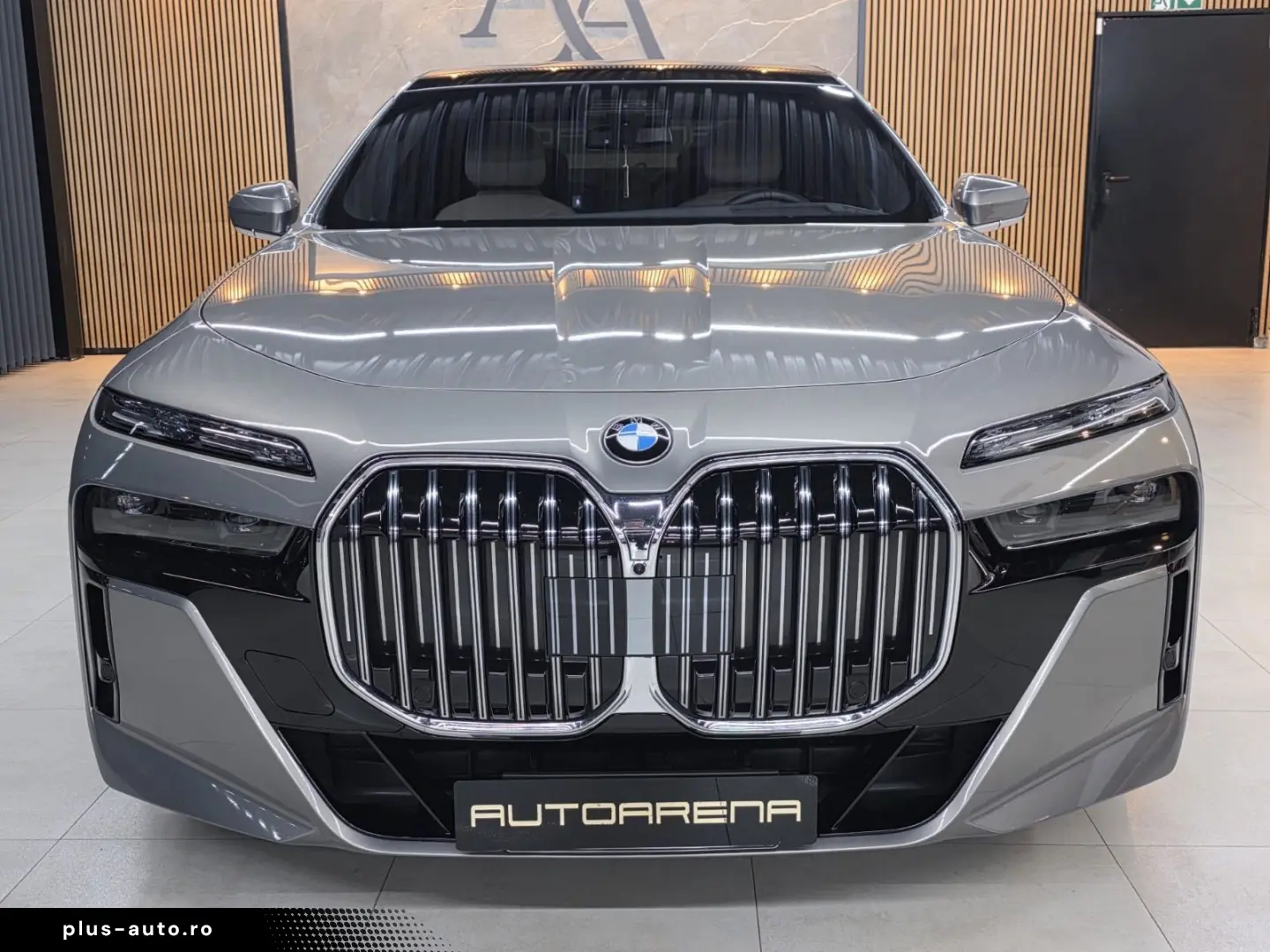 BMW 740 d xDrive M Sport INDIVIDUAL CINEMA UPE 180.