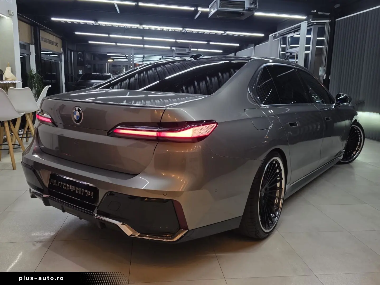 BMW 740 d xDrive M Sport INDIVIDUAL CINEMA UPE 180.