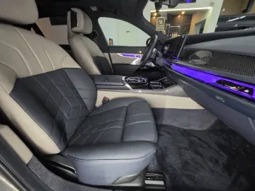 BMW 740 d xDrive M Sport INDIVIDUAL CINEMA UPE 180.