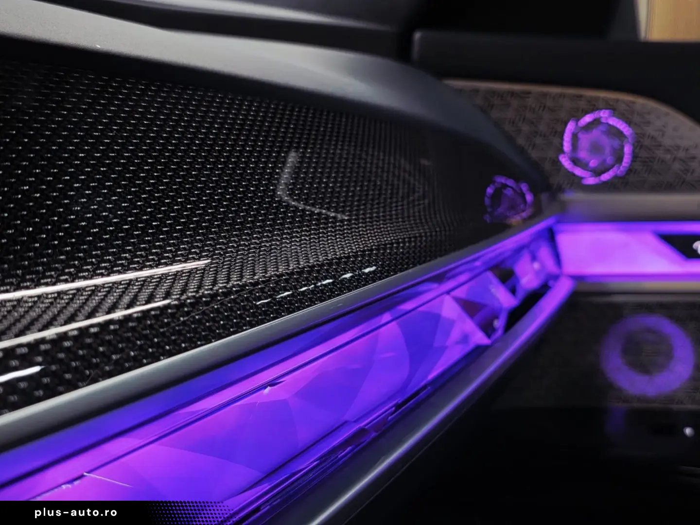 BMW 740 d xDrive M Sport INDIVIDUAL CINEMA UPE 180.