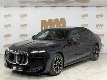 BMW 740 d xDrive M Sport Pano Sky Lounge