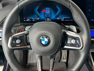 BMW 740 d xDrive M Sport Pano Sky Lounge