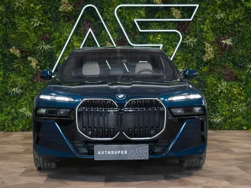 BMW 750e XDRIVE THEATRE HUD SKY-L B&W 110.496€ NETTO