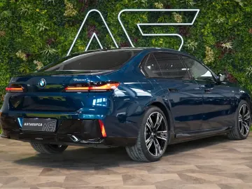 BMW 750e XDRIVE THEATRE HUD SKY-L B&W 110.496€ NETTO