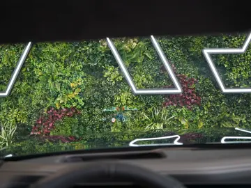 BMW 750e XDRIVE THEATRE HUD SKY-L B&W 110.496€ NETTO