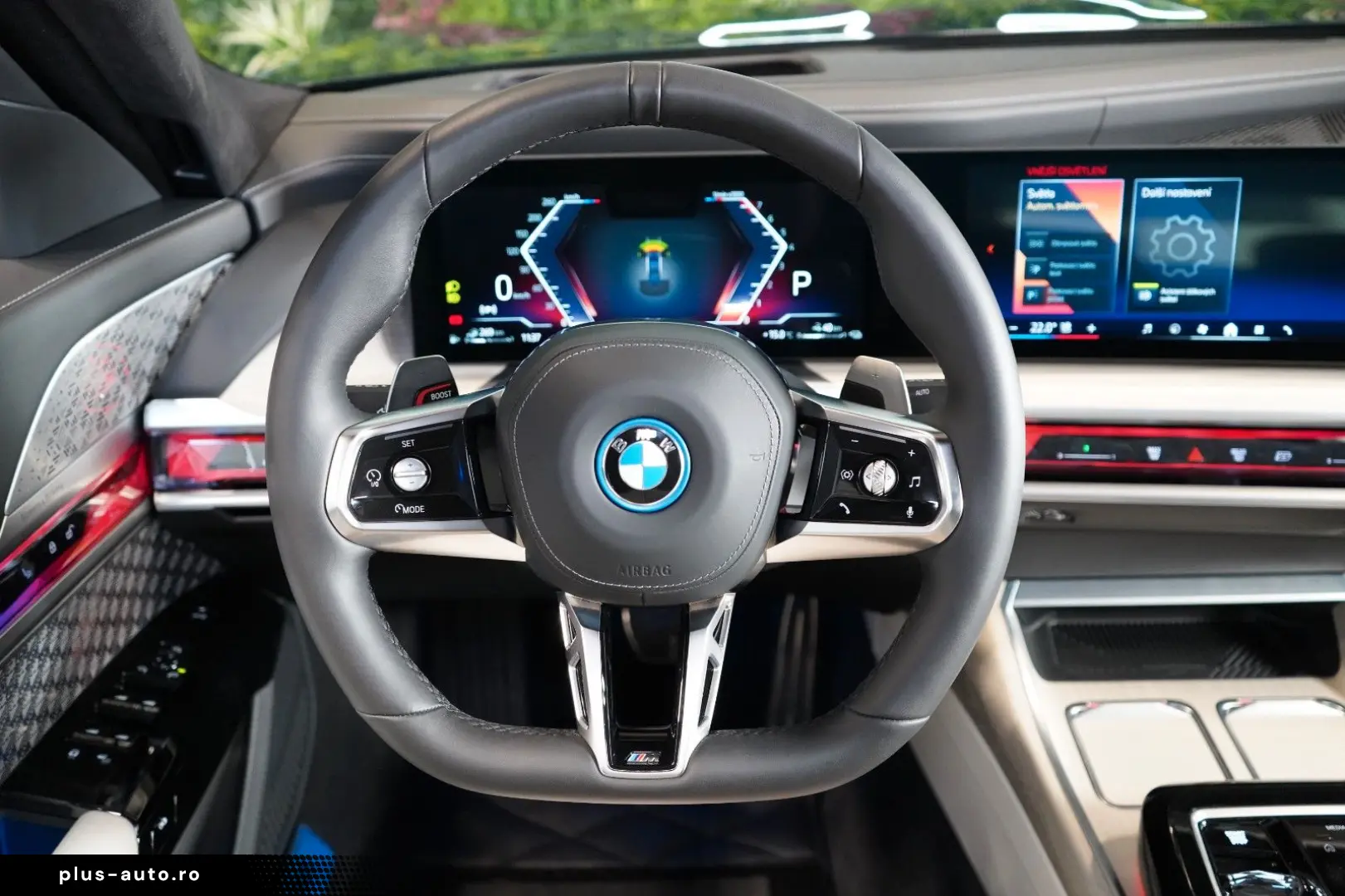 BMW 750e XDRIVE THEATRE HUD SKY-L B&W 110.496€ NETTO