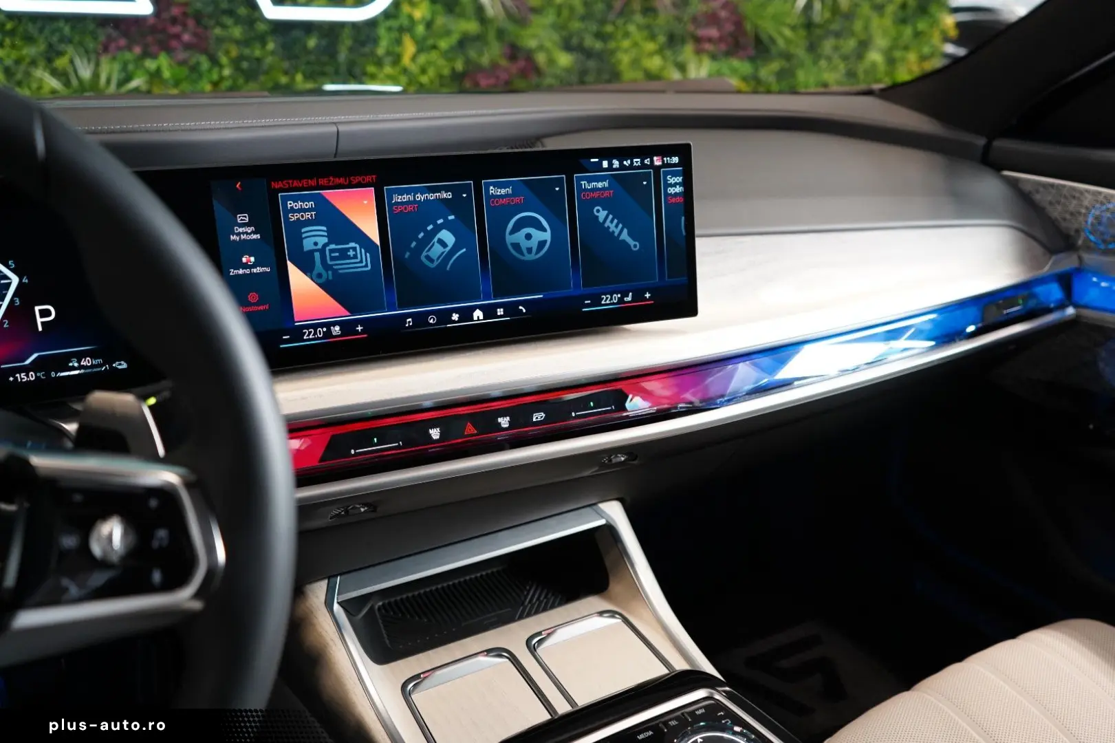 BMW 750e XDRIVE THEATRE HUD SKY-L B&W 110.496€ NETTO