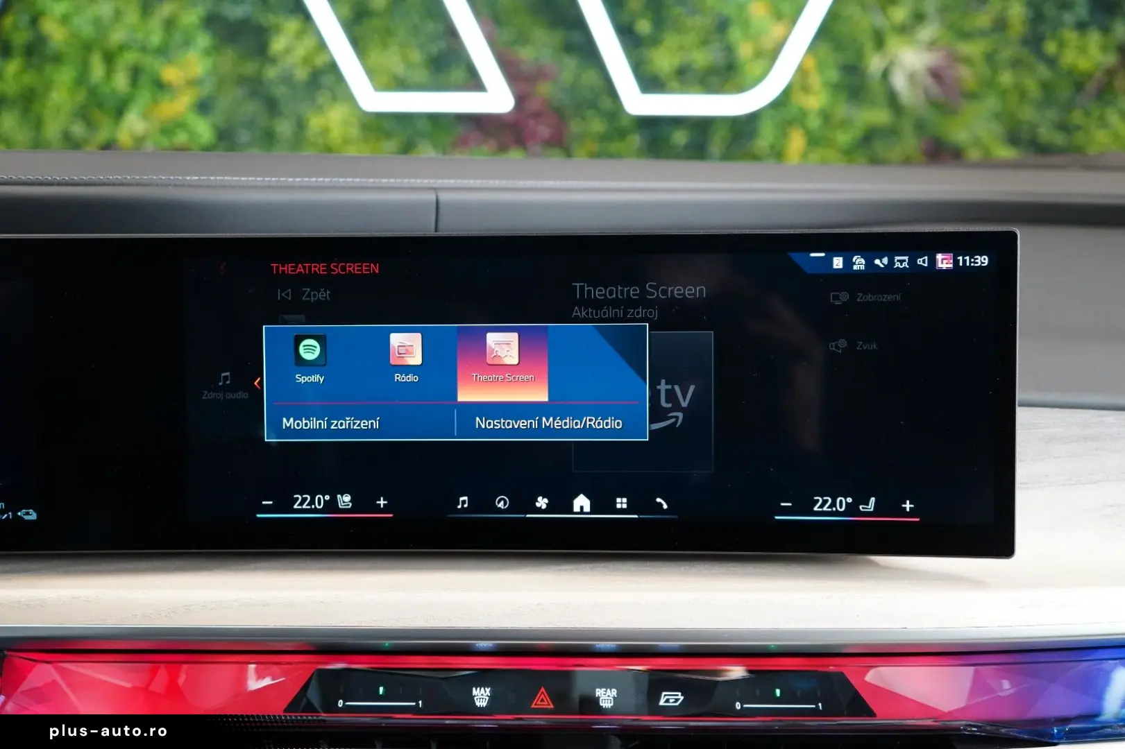 BMW 750e XDRIVE THEATRE HUD SKY-L B&W 110.496€ NETTO