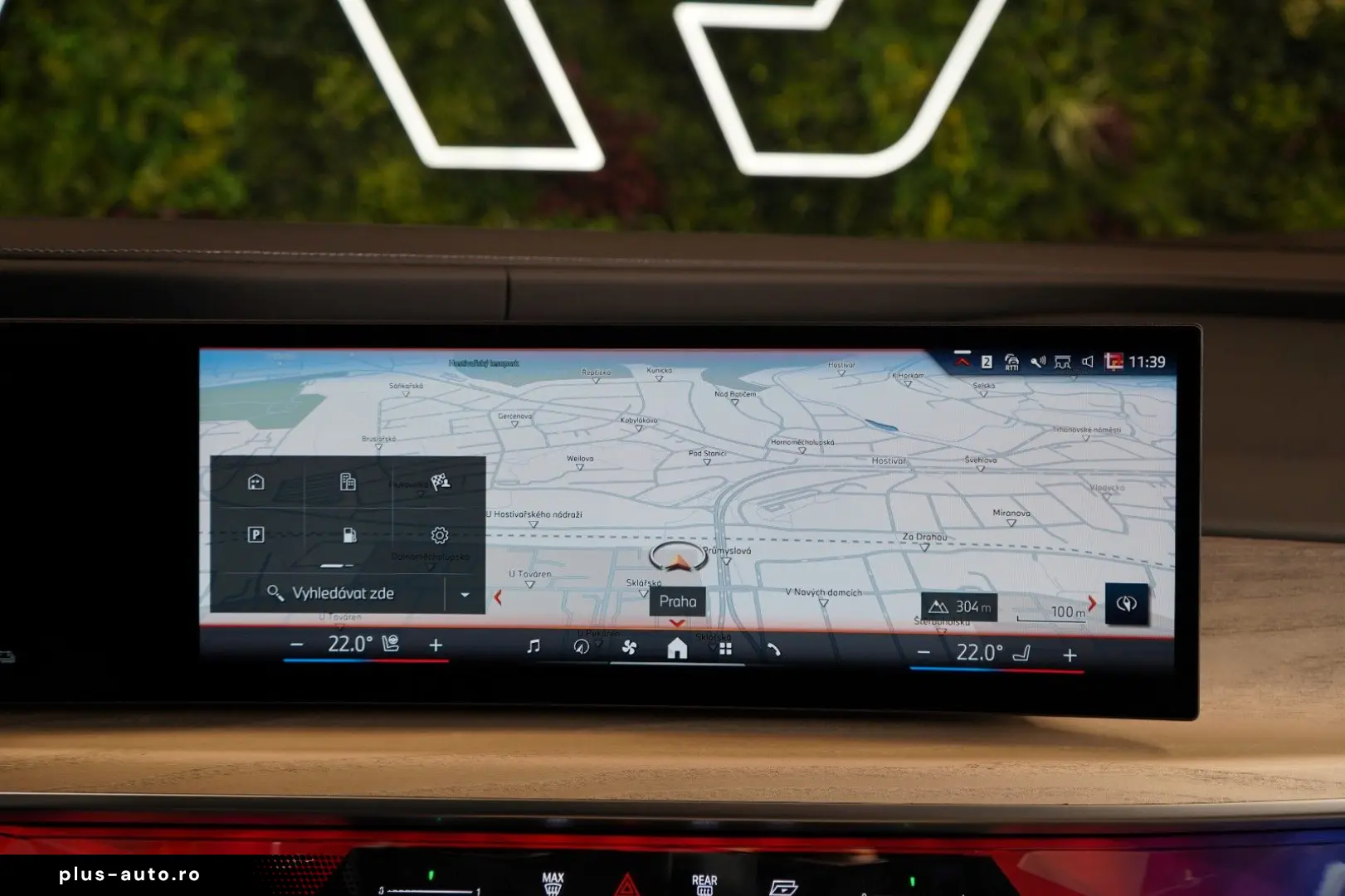 BMW 750e XDRIVE THEATRE HUD SKY-L B&W 110.496€ NETTO