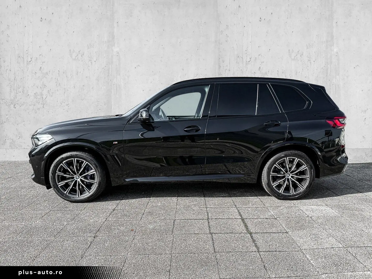 BMW X5 xDrive30d M-SPORTPAKET AHK PANO STANDHEIZUNG