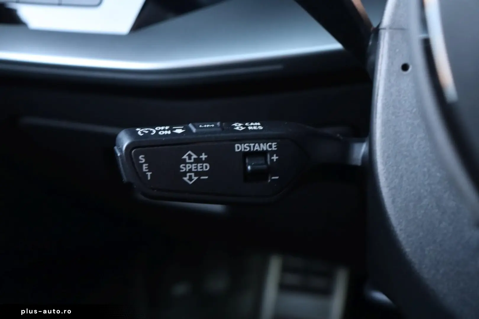 AUDI RS3 Limousine 2.5 TFSI  SPORT-ABGAS MAGNETIC 280