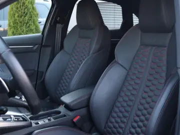 AUDI RS3 Limousine 2.5 TFSI  SPORT-ABGAS MAGNETIC 280