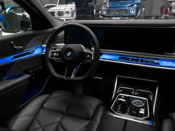 BMW 740 7 740 d xDrive M Sport