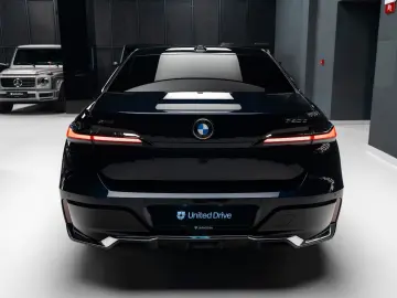 BMW 740 7 740 d xDrive M Sport