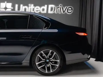 BMW 740 7 740 d xDrive M Sport