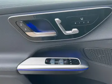 Mercedes-Benz GLC 200 4M AMG Advanced Plus  LED NIGHT