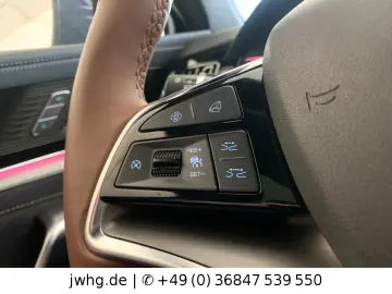 BYD Tang AWD 7-Si Flagship 22  ACC Pano DigTacho DAB