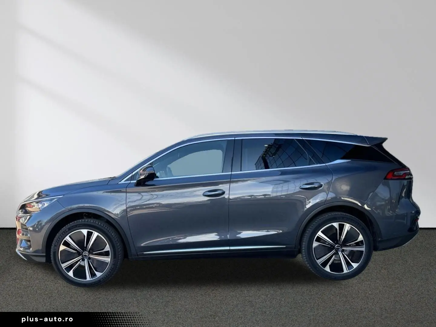 BYD TANG EV AWD 7-Seat Panorama Ambient FACELIFT