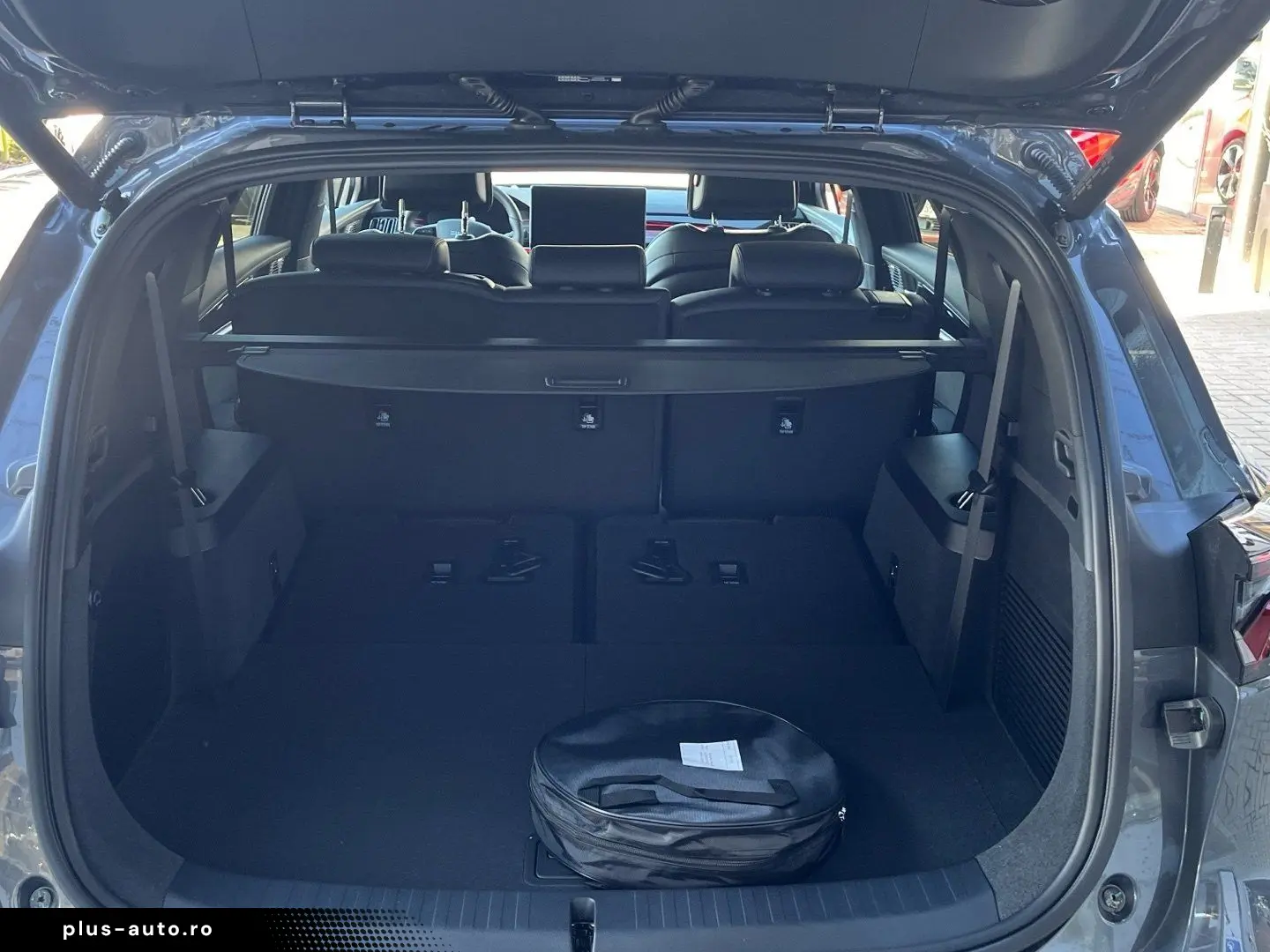 BYD TANG EV AWD 7-Seat Panorama Ambient FACELIFT