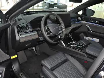 BYD TANG EV AWD 7-Seat Panorama Ambient FACELIFT