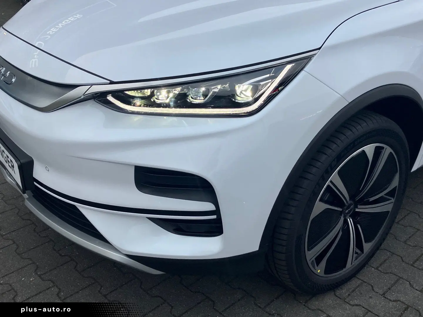 BYD TANG EV AWD 7-Seat Panorama Ambient FACELIFT