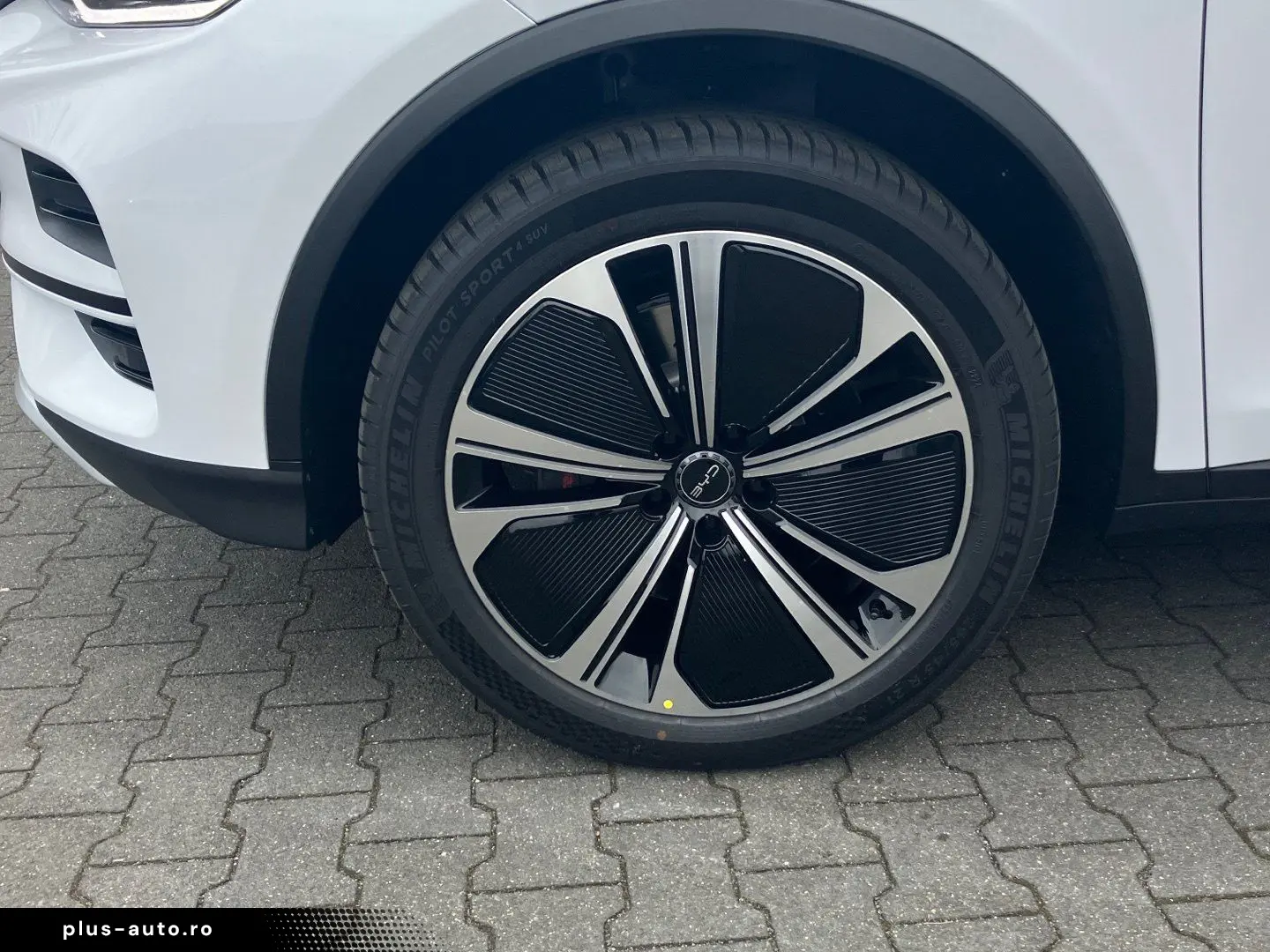 BYD TANG EV AWD 7-Seat Panorama Ambient FACELIFT