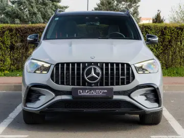 Mercedes-Benz GLE 53 AMG 4Matic _PANO_HUD
