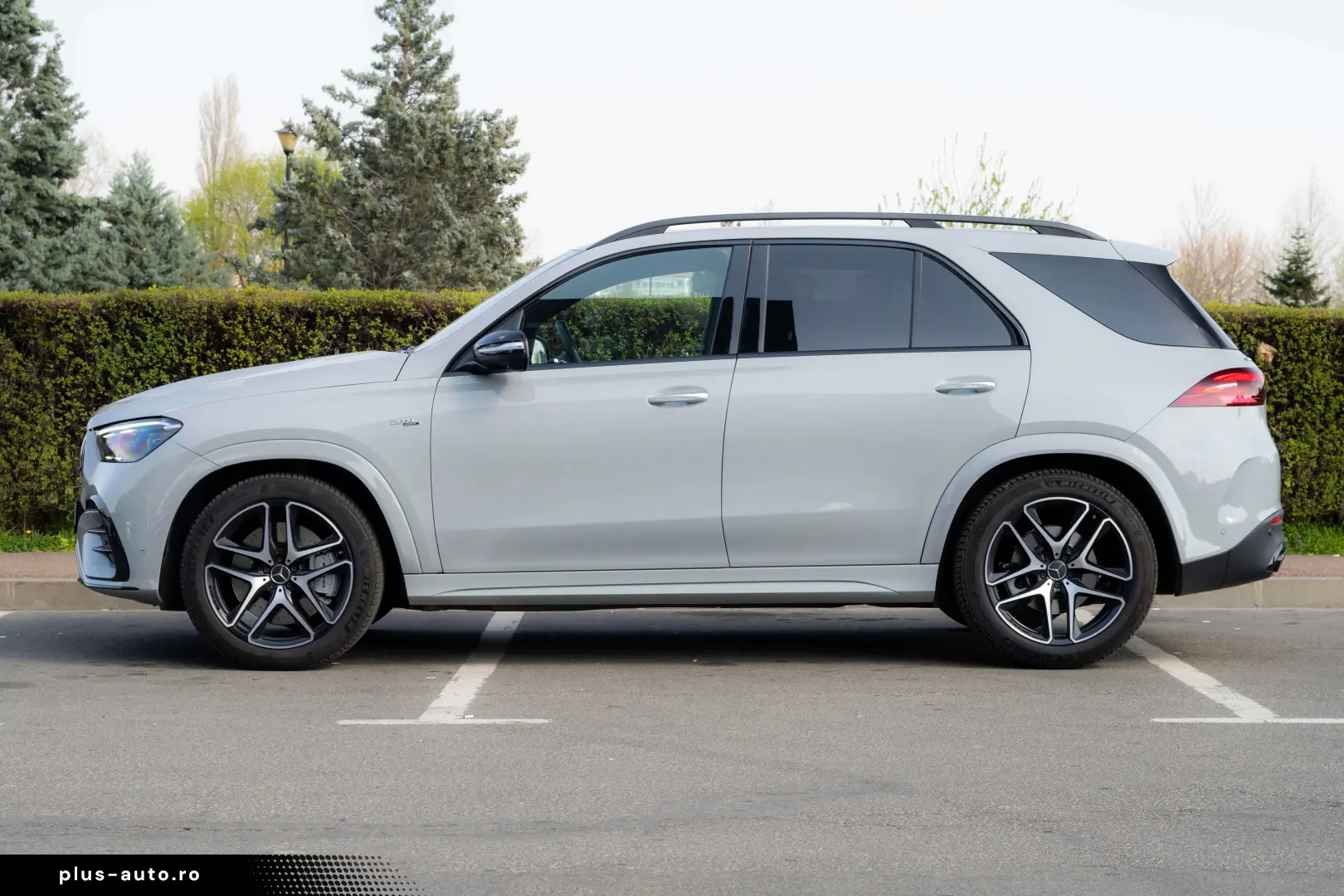 Mercedes-Benz GLE 53 AMG 4Matic _PANO_HUD