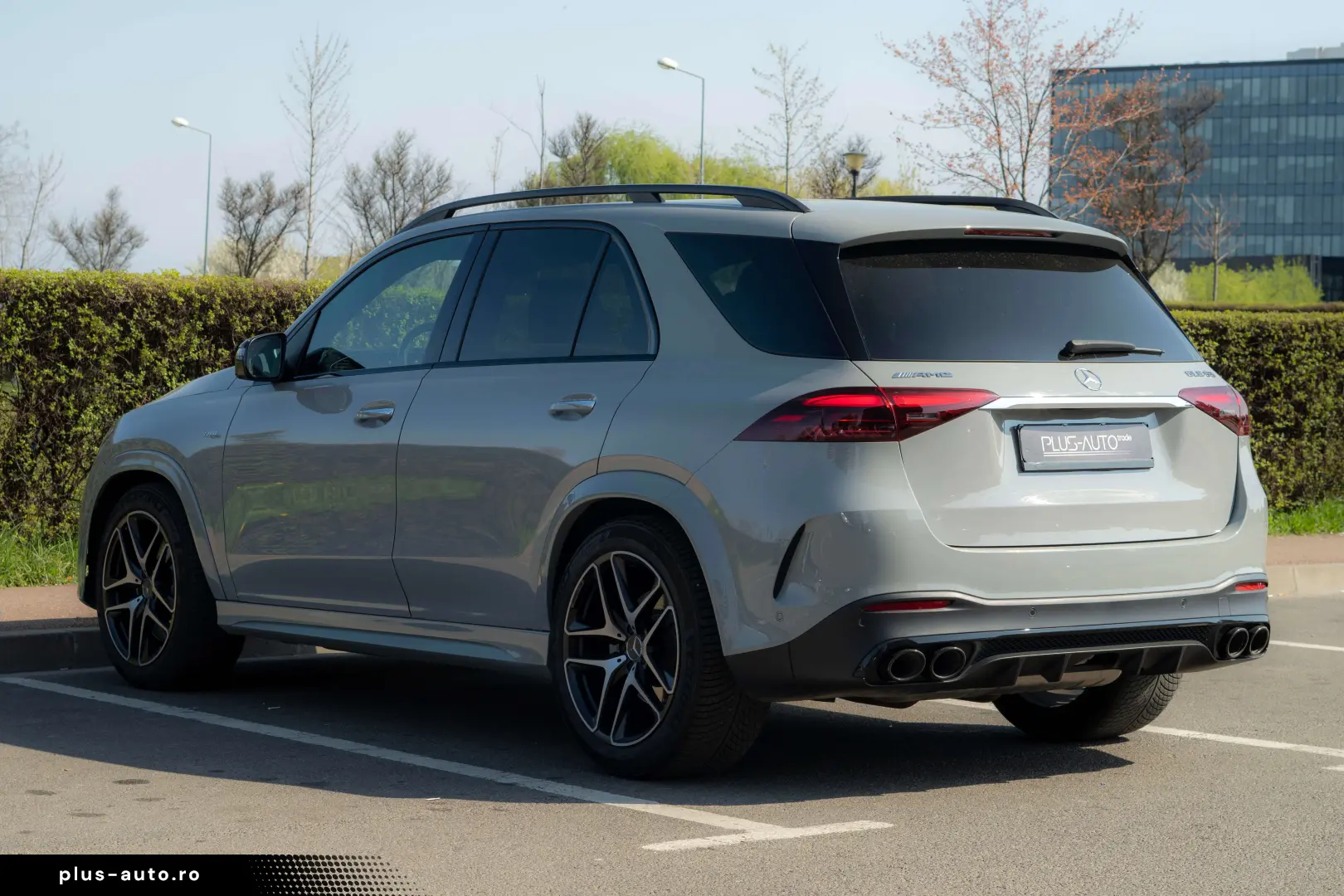 Mercedes-Benz GLE 53 AMG 4Matic _PANO_HUD