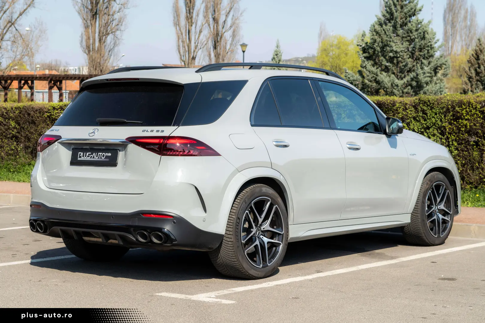 Mercedes-Benz GLE 53 AMG 4Matic _PANO_HUD