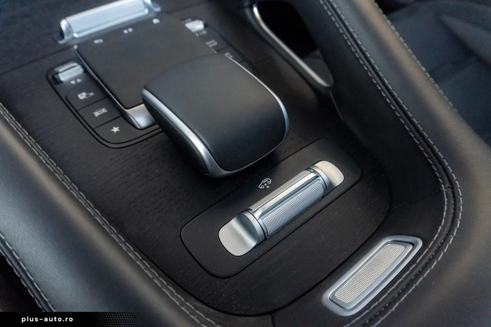 Mercedes-Benz GLE 53 AMG 4Matic _PANO_HUD