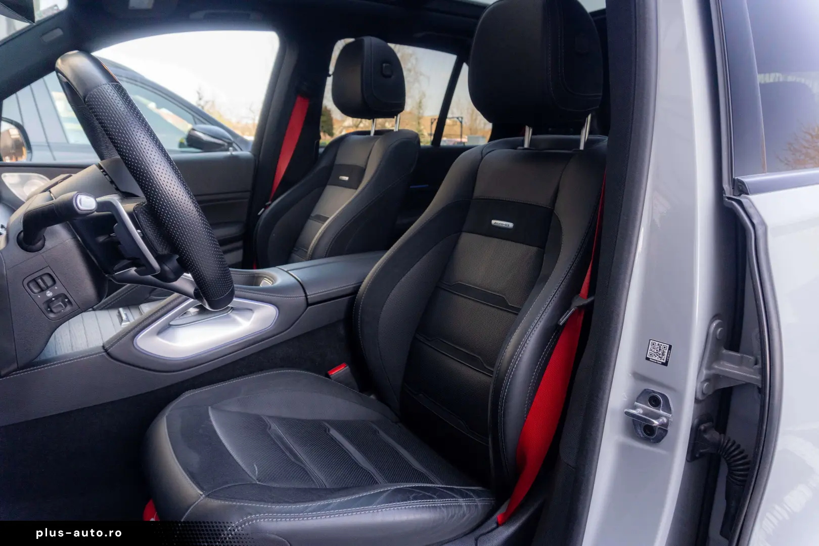 Mercedes-Benz GLE 53 AMG 4Matic _PANO_HUD