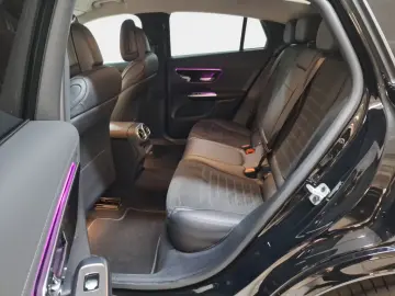 Mercedes-Benz GLC 200 4M Coupé AMG Advanced AHK 19