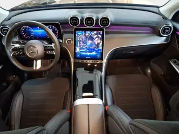 Mercedes-Benz GLC 200 4M Coupé AMG Advanced AHK 19