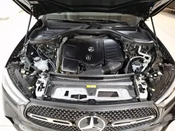 Mercedes-Benz GLC 200 4M Coupé AMG Advanced AHK 19