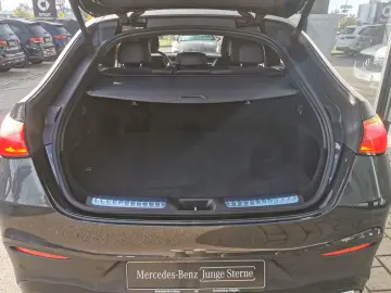 Mercedes-Benz GLC 200 4M Coupé AMG Night Distronic AHK