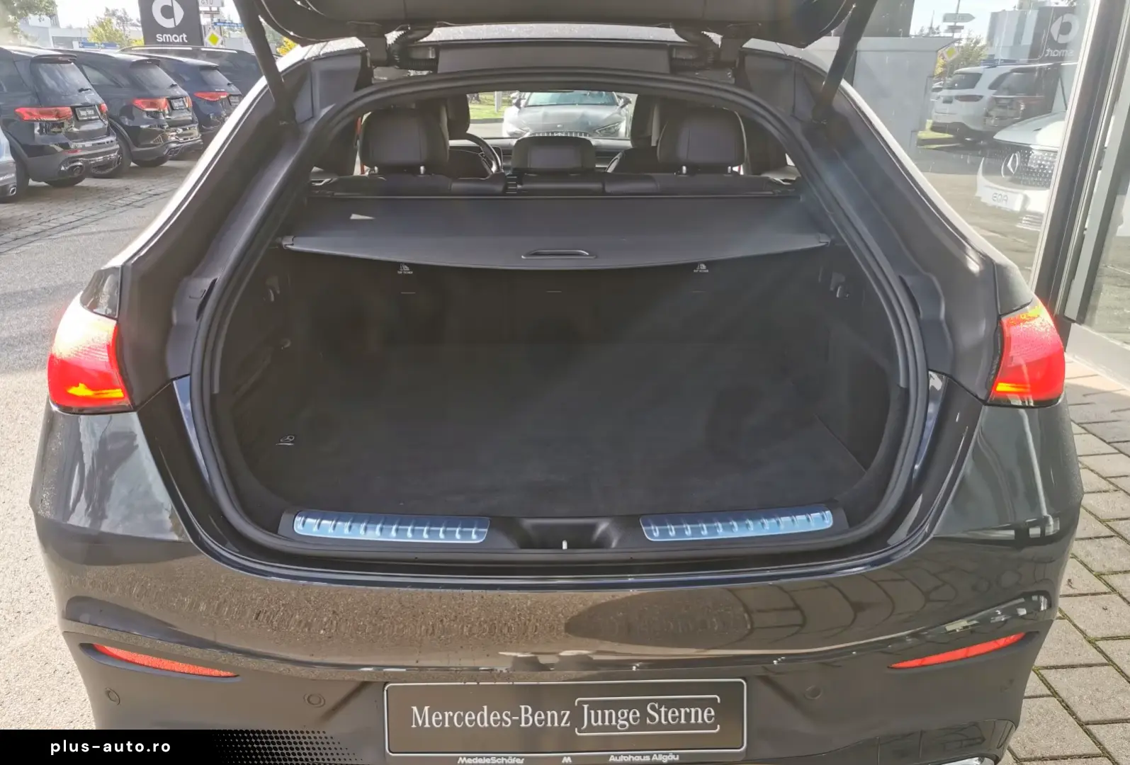 Mercedes-Benz GLC 200 4M Coupé AMG Night Distronic AHK