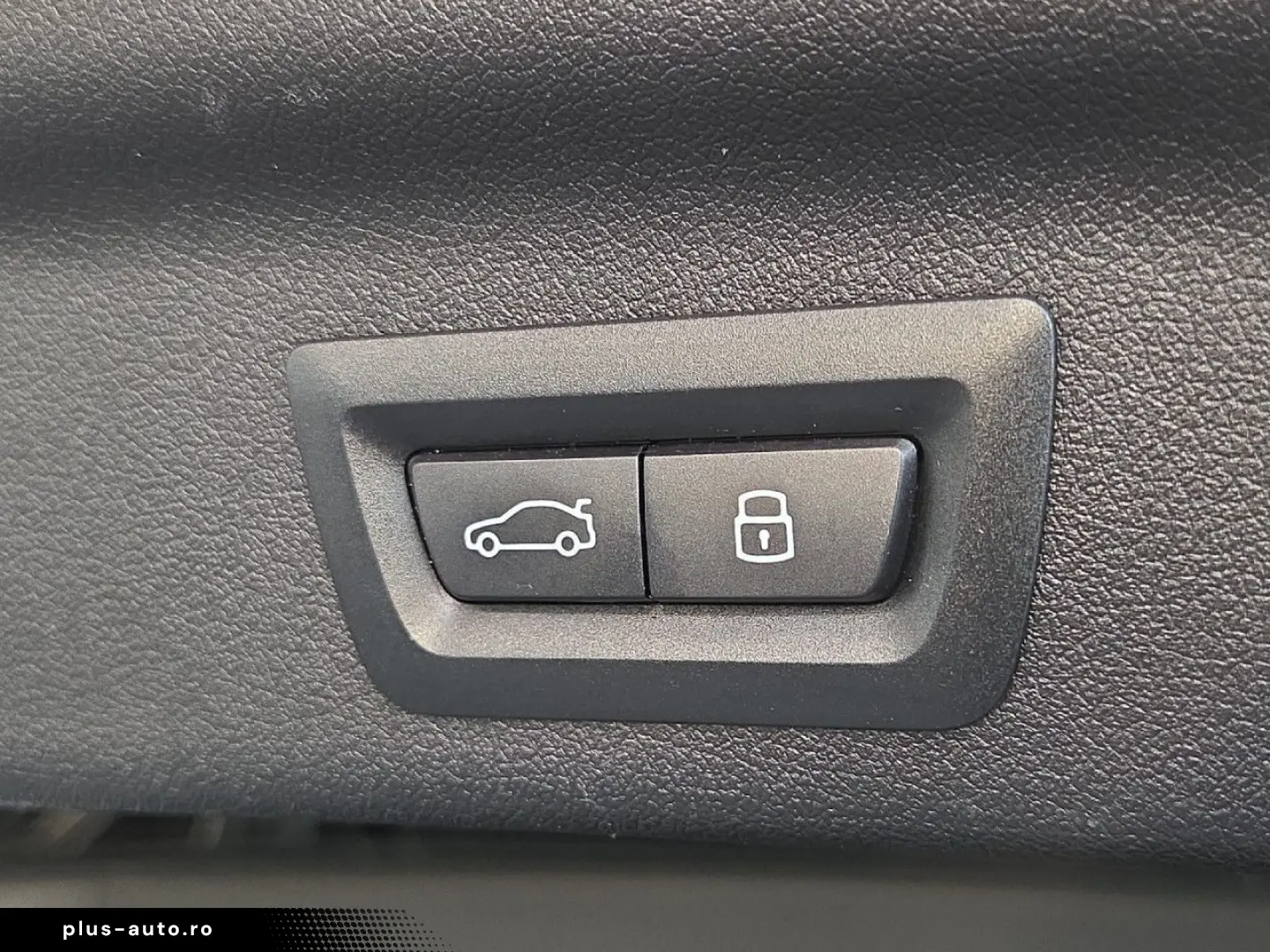 BMW X1 xDrive20d H&K