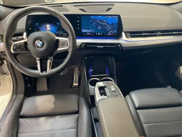 BMW X1 20d xDr MSport H&K 360  MemoryS Keyless HUD