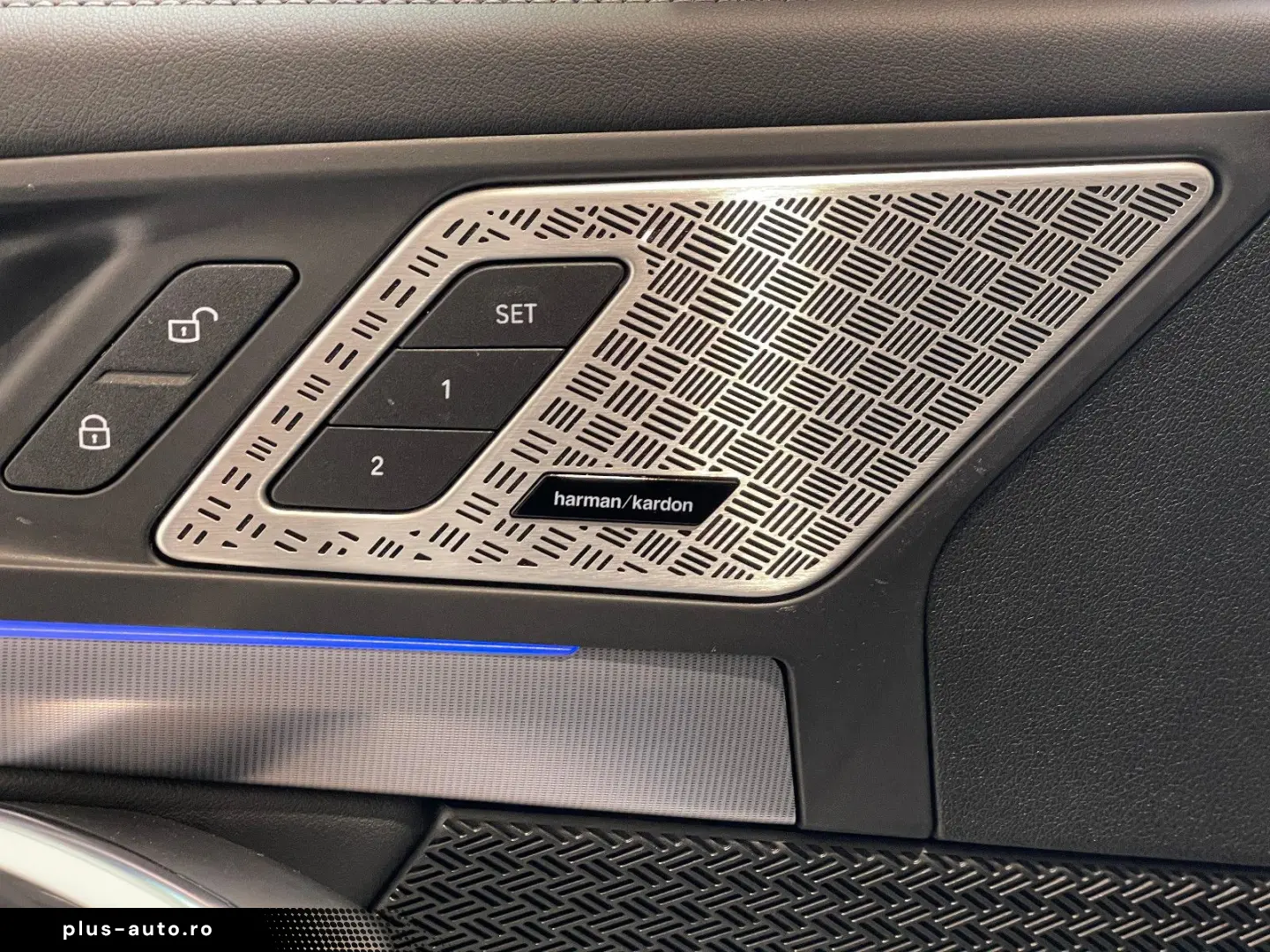 BMW X1 20d xDr MSport H&K 360  MemoryS Keyless HUD