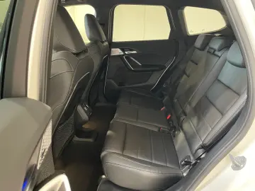 BMW X1 20d xDr MSport H&K 360  MemoryS Keyless HUD