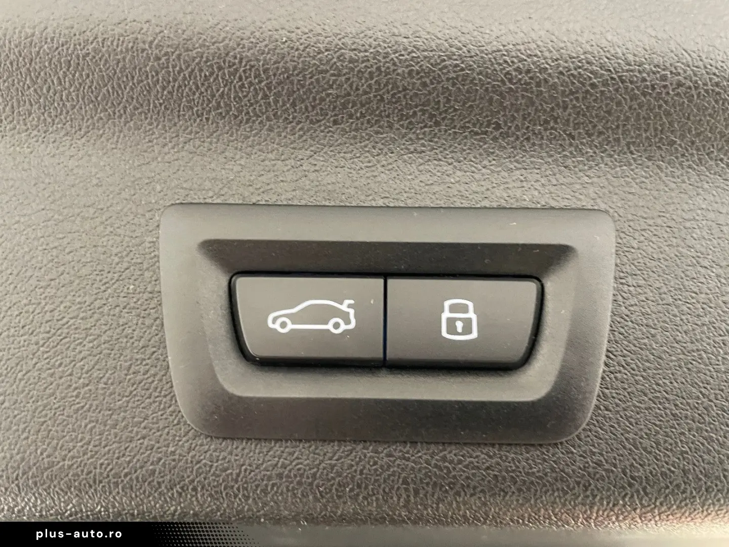 BMW X1 20d xDr MSport H&K 360  MemoryS Keyless HUD