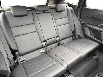 BMW X1 20d xDr MSp Massage H&K HUD Panoramic