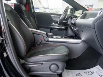 Mercedes-Benz GLA GLA35 AMG 4MATIC