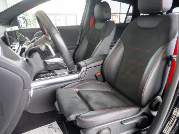 Mercedes-Benz GLA GLA35 AMG 4MATIC