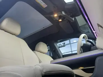 Mercedes-Benz CLA 250EQ PROGRESSIVE HUD MULTIB KEYL MEM BURM