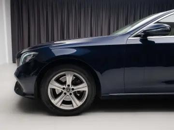 Mercedes Benz E 220D 4m